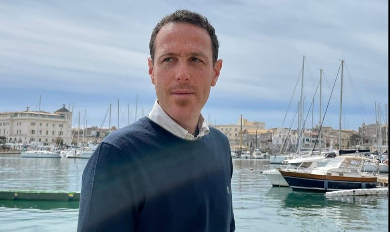 Siracusa, Andrea Buccheri lascia la maggioranza e passa all’opposizione